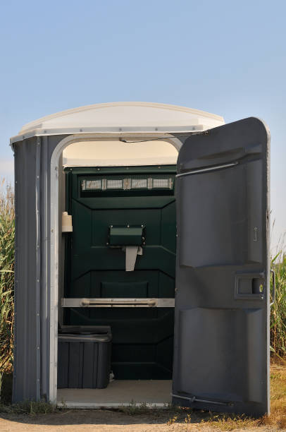Best Temporary restroom rental  in Wamac, IN
